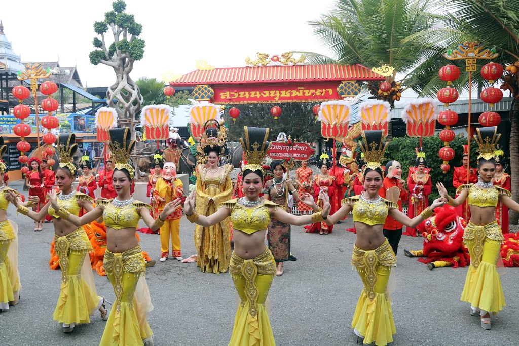 1737963446905-1024x683 @ชมคลิป"สวนนงนุชพัทยา จัดใหญ่เทศกาลตรุษจีน จัดเต็มขบวนคาร์นิวัลช้างเชิดสิงโต อวยพรให้นักท่องเที่ยว