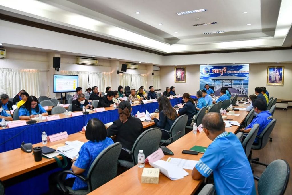 1000011235-1024x683 นายธวัชชัย ศรีทองผู้ว่าราชการจังหวัดชลบุรีเป็นประธานการประชุมคณะกรรมการบริหารงานจังหวัดแบบบูรณาการ (ก.บ.ก.) จังหวัดชลบุรีครั้งที่ 2/2568