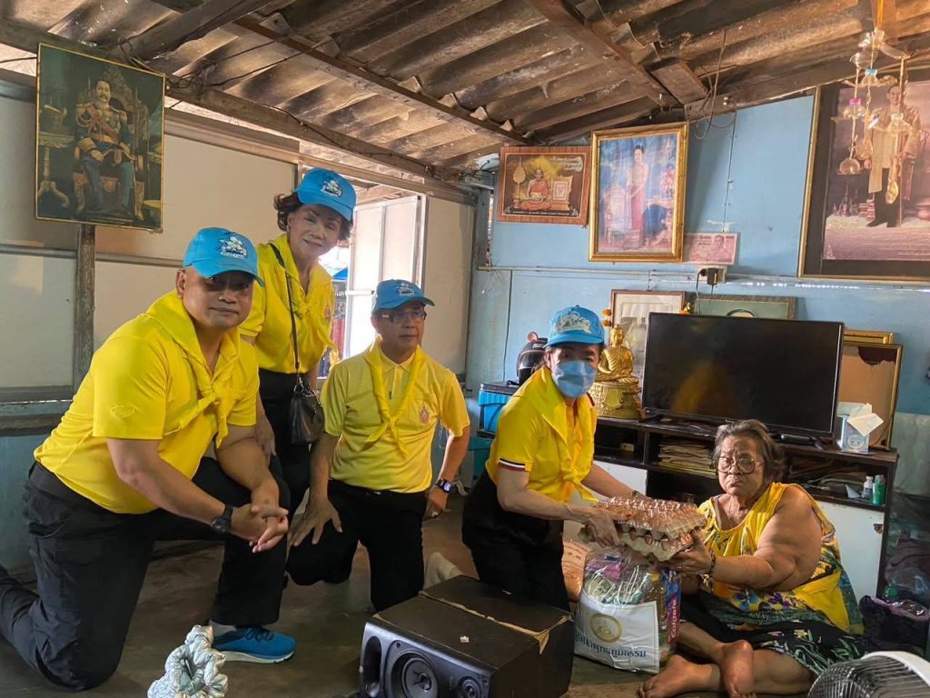 1740652629910-1024x768 พุทธภูมิธรรม ช่วยเหลือประชาชนกลุ่มเปราะบาง นำ ถุงยังชีพส่งถึงบ้าน …"