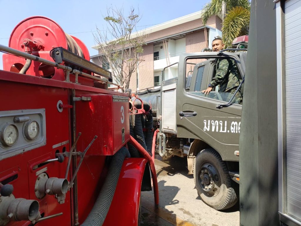 IMG_1173-1024x768 มทบ.37/ศบภ.มทบ.37 ร่วมระงับเหตุเพลิงไหม้ ณ บริเวณถนนวัดใหม่หน้าค่าย ซอย 3 (ร้านอาหาร Ozone เก่า)