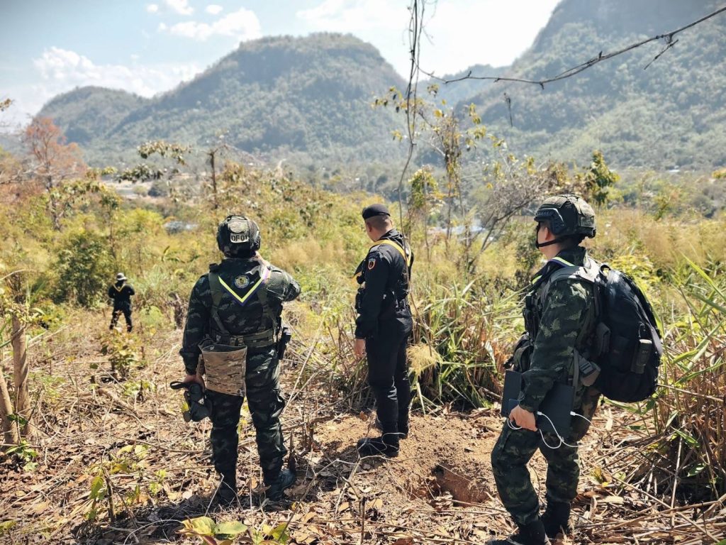 1000037495-1024x768 ชายแดนเดือด กกล.KNLA เข้าโจมตี ทหารเมียนมา ตั้งแต่เช้ายันมืด ทิ้งระเบิดใส่จนไฟไหม้ฐาน ทมม.