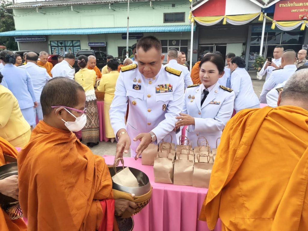 1753692094725-1024x768 ส.ส.บัญชา เดชเจริญศิริกุล สมาชิกสภาผู้แทนราษฎรแบบบัญชีรายชื่อ“พรรคกล้าธรรม”ร่วมกิจกรรมเฉลิมพระเกียรติพระบาทสมเด็จพระเจ้าอยู่หัวเนื่องในโอกาสวันเฉลิมพระชนมพรรษา 28 กรกฎาคม 2568 ณ บริเวณหน้าที่ว่าการอำเภอท่าตะโก