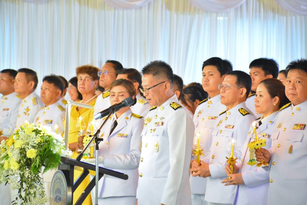 1753746455166-1024x683 ปทุมธานี ทม.ลำสามแก้วถวายเครื่องราชสักการะและวางพานพุ่ม และพิธีจุดเทียนถวายพระพรชัยมงคล พระบาทสมเด็จพระเจ้าอยู่หัว เนื่องในโอกาสวันเฉลิมพระชนมพรรษา ๒๘ กรกฎาคม ๒๕๖๘