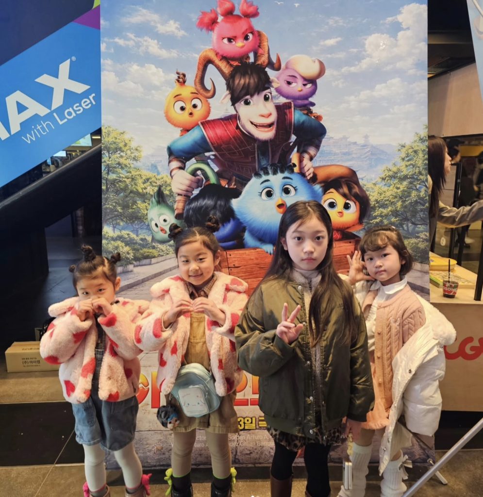 1771575296420-995x1024 แอนิเมชันไทย “องครักษ์พิทักษ์เจี๊ยบ” เปิดตลาดเกาหลีใต้ตอกย้ำศักยภาพ IP ไทยสู่เวทีโลก