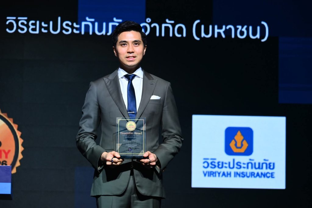 FB_IMG_1775022015676-1024x683 วิริยะประกันภัย คว้า 2 รางวัล “สุดยอดแบรนด์ – องค์กร” ที่น่าเชื่อถือสูงสุด ยืนหนึ่งผู้นำแบรนด์ประกันภัยไทย จากผลสำรวจนิตยสาร BrandAge
