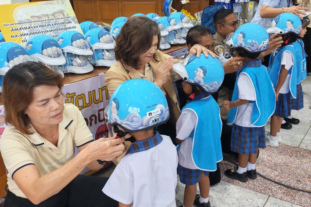 FB_IMG_1780639164710-1024x683 วิริยะประกันภัย ปลูกฝังวินัยจราจรเด็กไทย มอบหมวกนิรภัยวัยใส จ.นครศรีธรรมราช