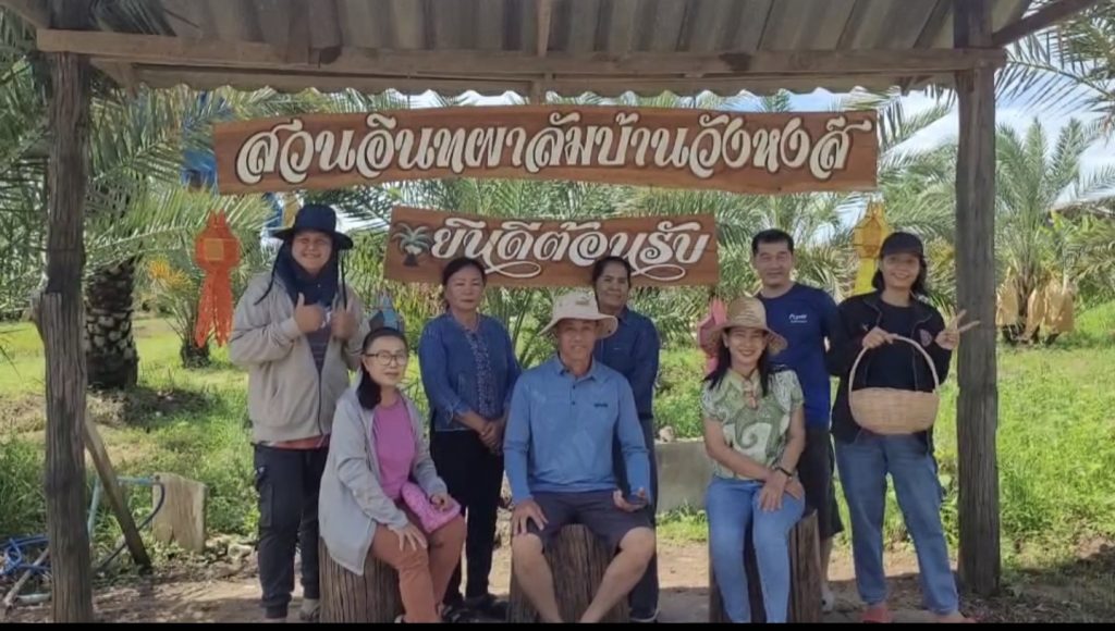 Screenshot_20260705_212930_Gallery-1024x580 รายการทั่วไทยbyโกดำ นำมาชม.ชิม.สวนอินทผาลัมวังหงส์ของดี อำเภอชุมแสง 
